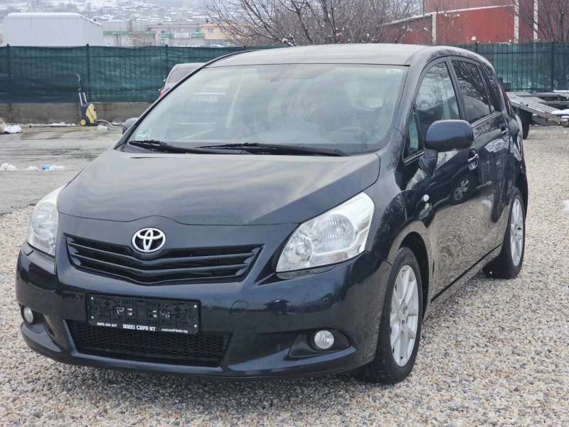 Toyota Verso 2.2 D-CAT/EXECUTIVE/NAVI/PANORAMA, снимка 1 - Автомобили и джипове - 48912861