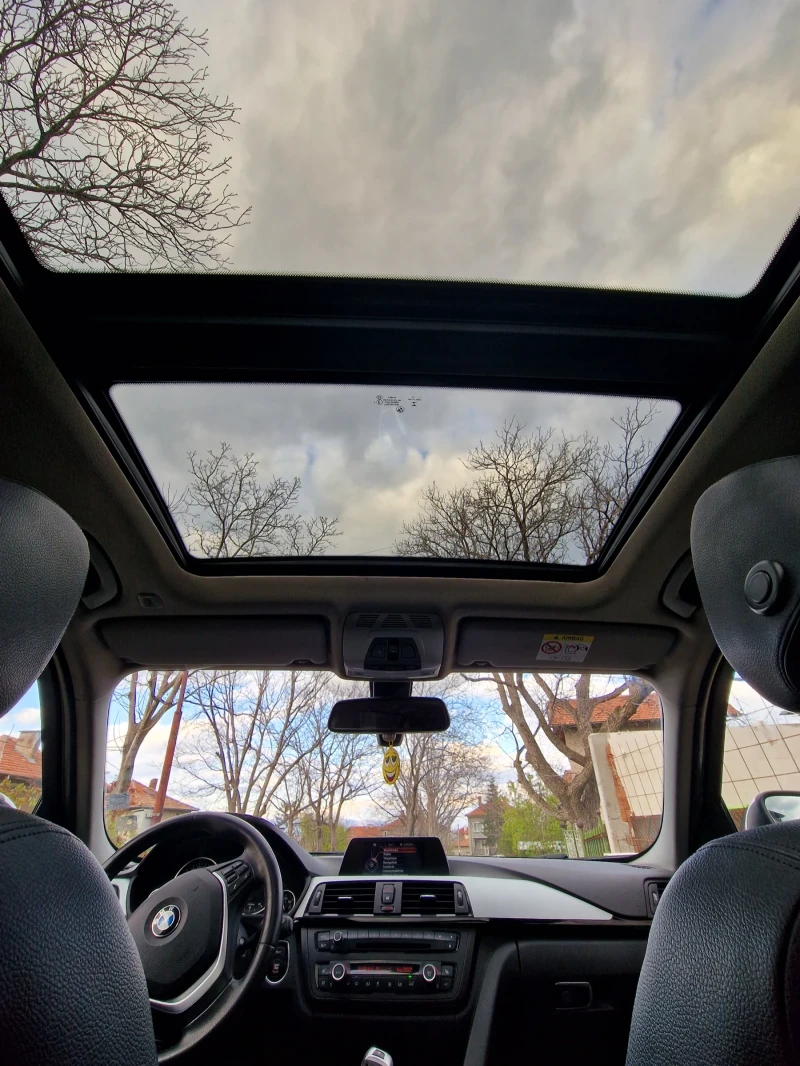 BMW 320 2.0D АВТОМАТ КОЖА ПАНОРАМА НАВИ COMFORT PACK FULL, снимка 12 - Автомобили и джипове - 51057471