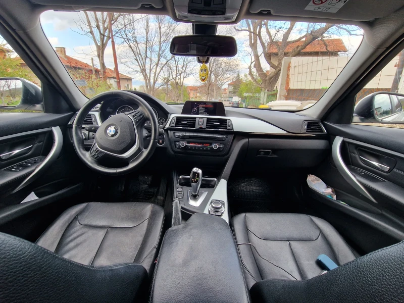 BMW 320 2.0D АВТОМАТ КОЖА ПАНОРАМА НАВИ COMFORT PACK FULL, снимка 13 - Автомобили и джипове - 51057471