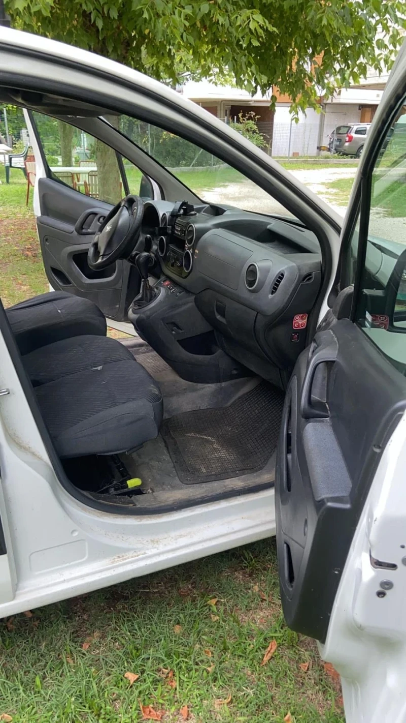 Peugeot Partner Баничарка , снимка 6 - Автомобили и джипове - 52490575