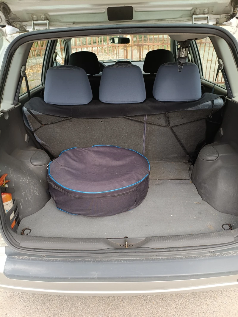 Mitsubishi Space star 1.3, снимка 9 - Автомобили и джипове - 52496199