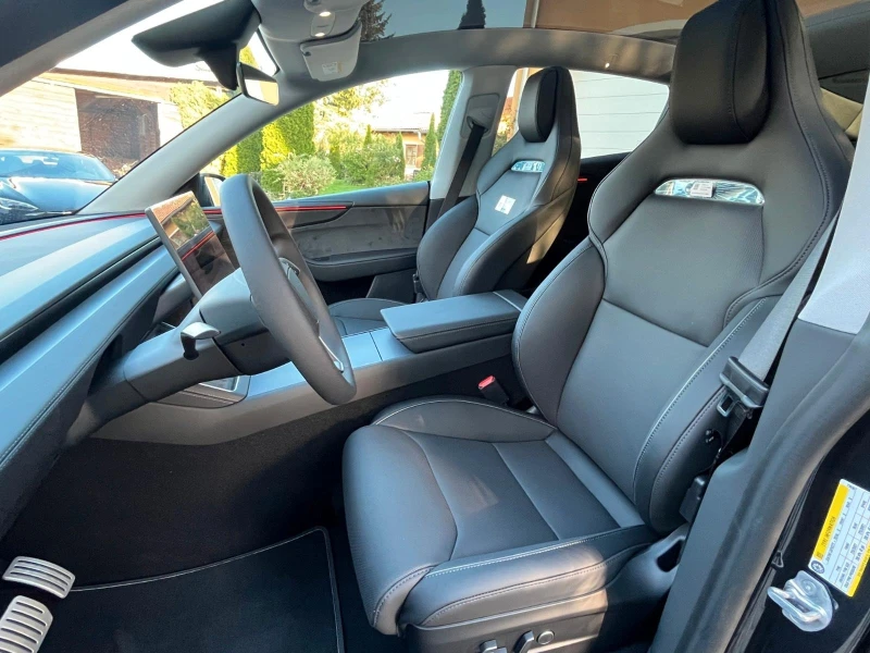 Tesla Model Y PERFORMANCE* JUNIPER-EDITION* LONG-RANGE* AWD* PAN, снимка 8 - Автомобили и джипове - 52386701