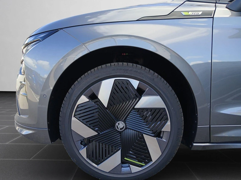 Skoda Enyaq iV RS COUPE 4x4 CANTON HEAD UP PANORAMA MATRIX 360, снимка 4 - Автомобили и джипове - 52459496