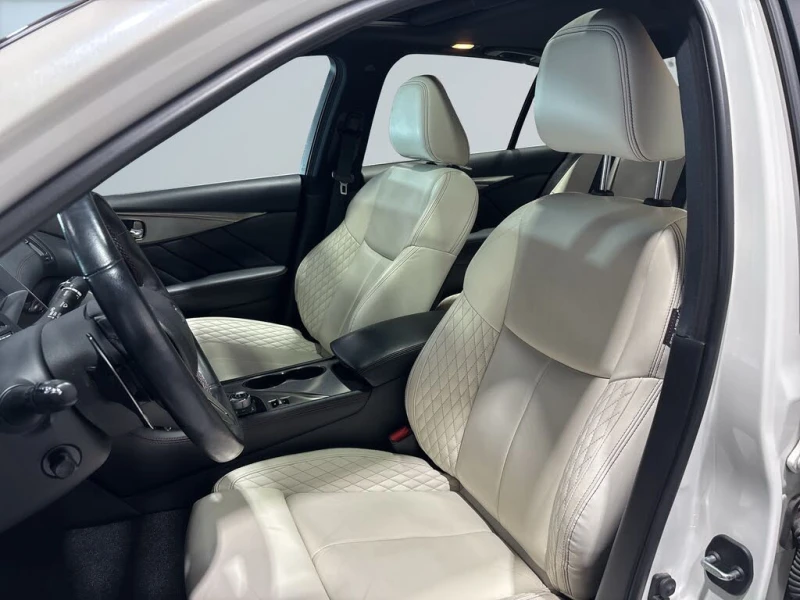 Infiniti Q50 Red Sport* 400* AWD* АвтоКредит* (ЦЕНА ДО БГ), снимка 8 - Автомобили и джипове - 52517217