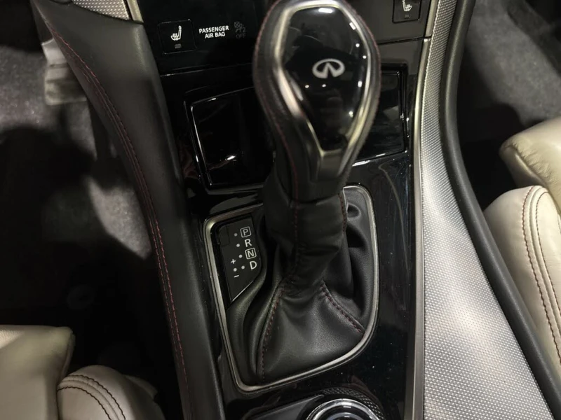 Infiniti Q50 Red Sport* 400* AWD* АвтоКредит* (ЦЕНА ДО БГ), снимка 13 - Автомобили и джипове - 52517217