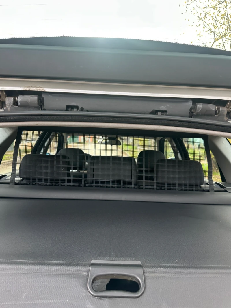 BMW 318, снимка 14 - Автомобили и джипове - 52548394