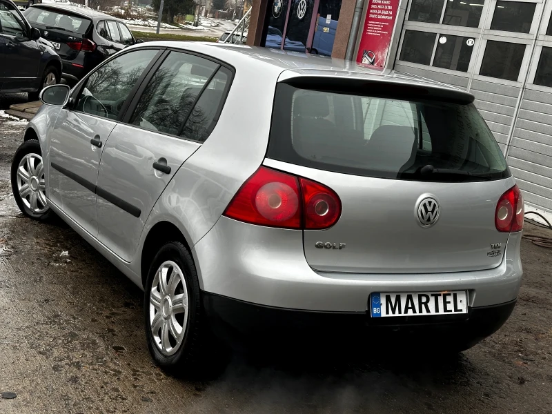 VW Golf 1.9TDi, снимка 6 - Автомобили и джипове - 52925588