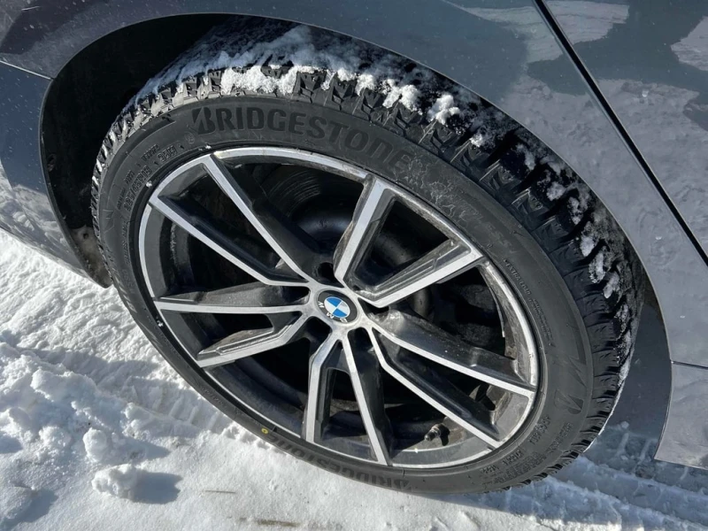 BMW 330 i xDrive 2021 * CARFAX * БЕЗ ПЪРВОНАЧАЛНА ВНОСКА, снимка 7 - Автомобили и джипове - 53209668