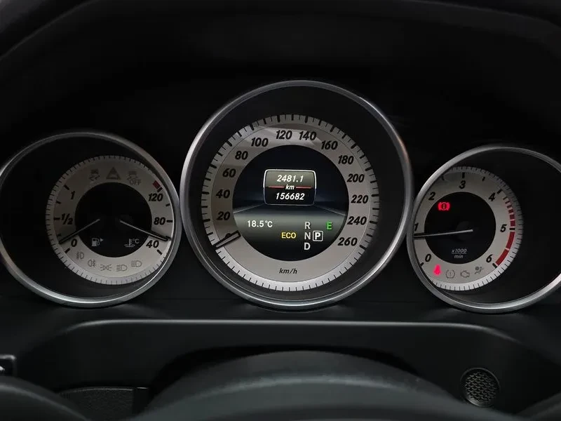 Mercedes-Benz E 220 | Mobile.bg � ����������� 8