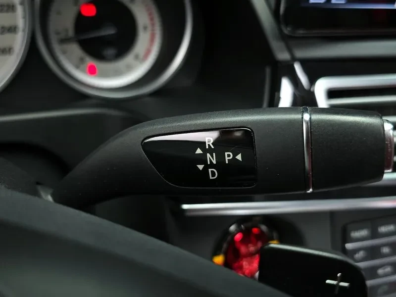 Mercedes-Benz E 220 | Mobile.bg � ����������� 9