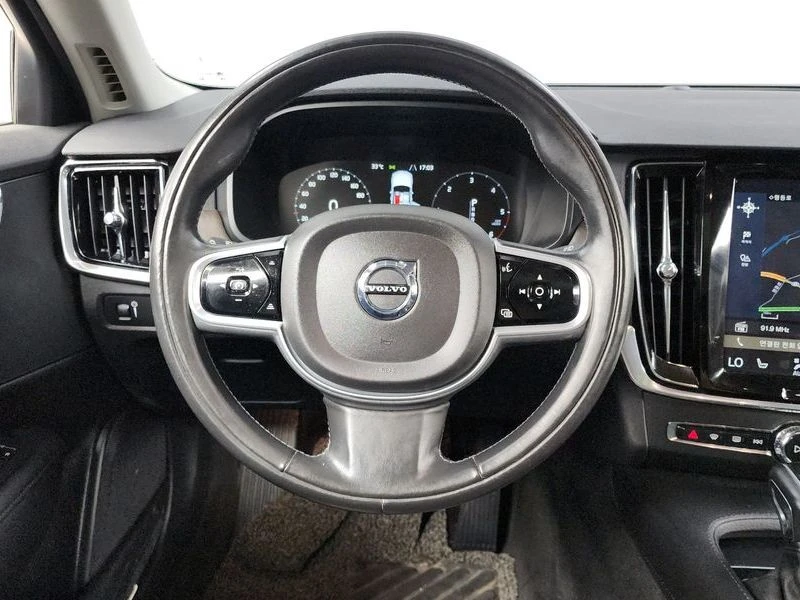 Volvo V90 D5 AWD| 190к.с.| ВКЛ.ТЕХНОТЕСТ, снимка 13 - Автомобили и джипове - 55401298