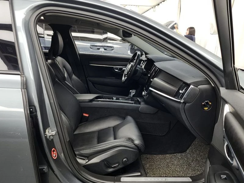 Volvo V90 D5 AWD| 190к.с.| ВКЛ.ТЕХНОТЕСТ, снимка 11 - Автомобили и джипове - 55401298