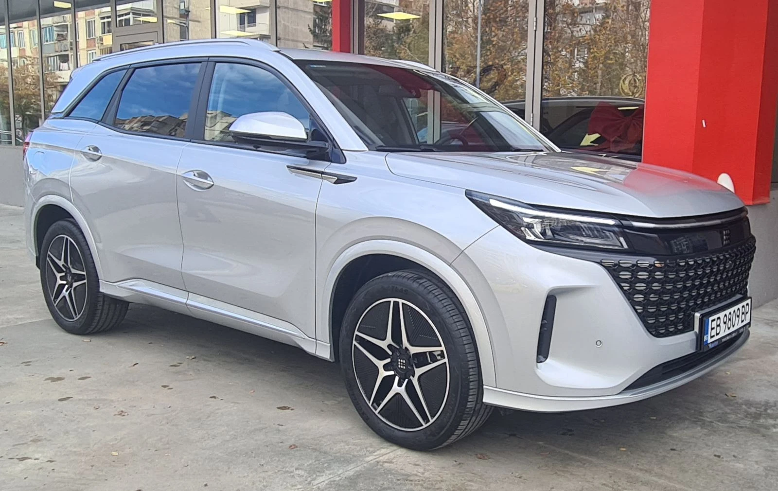 DONGFENG E5 1.5i Plug in Hybrid, снимка 1