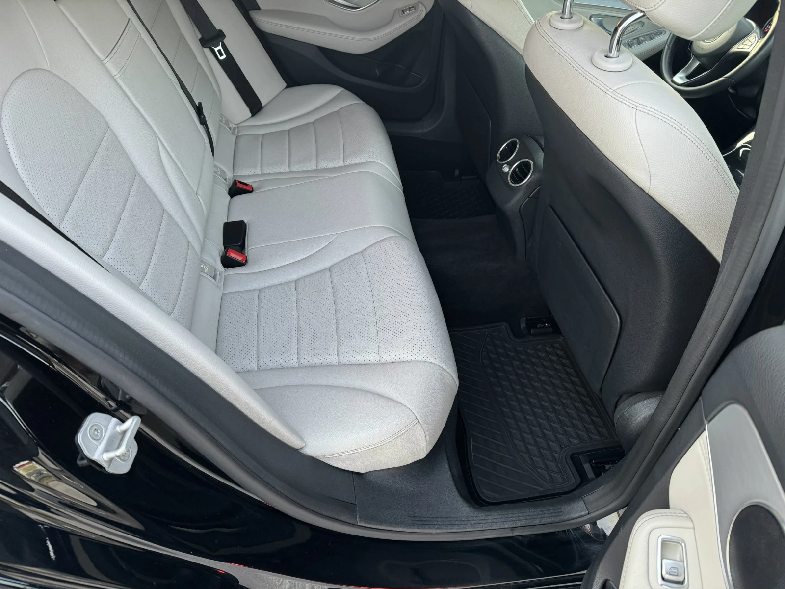 Mercedes-Benz C 220 /AMG/AIRMATIC/ | Mobile.bg   12