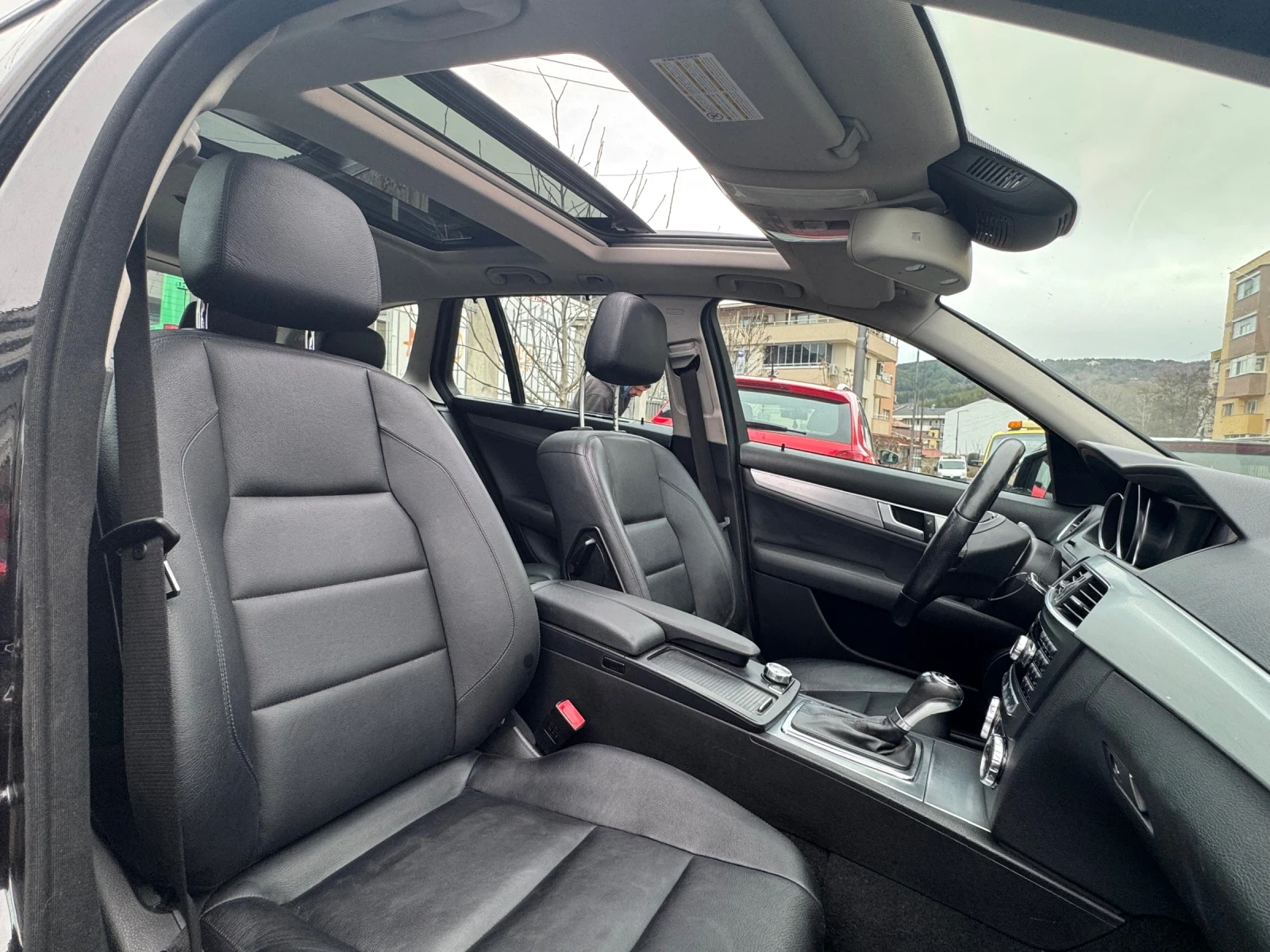 Mercedes-Benz C 250 Avangarde - изображение 10