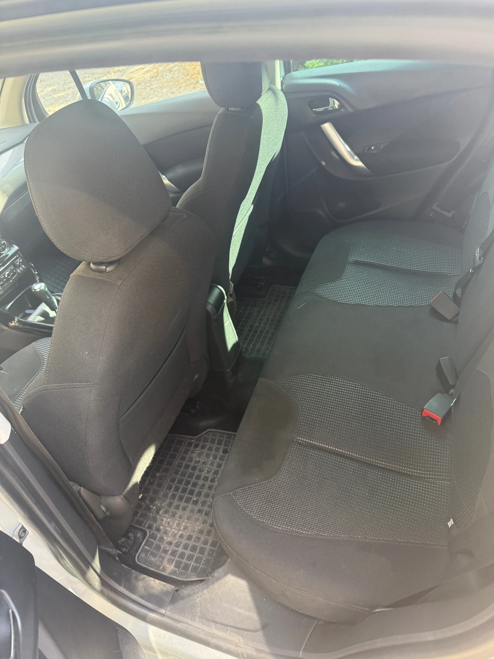 Citroen C3 1.6i Avtomat - изображение 9