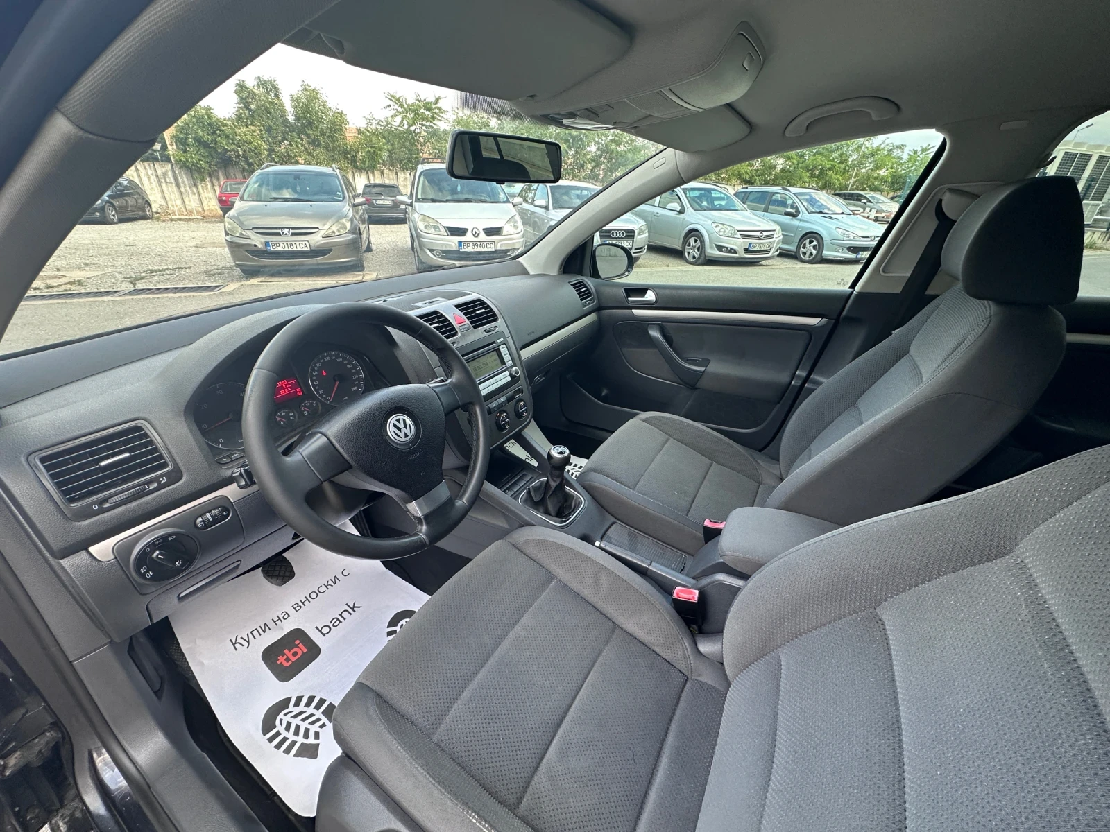 VW Golf 5 4x4 - 1.9TDI - КЛИМАТРОНИК - изображение 9