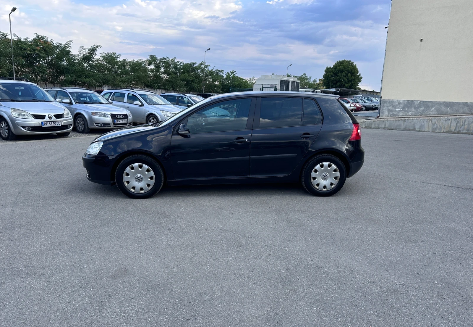 VW Golf 5 4x4 - 1.9TDI - КЛИМАТРОНИК - изображение 8