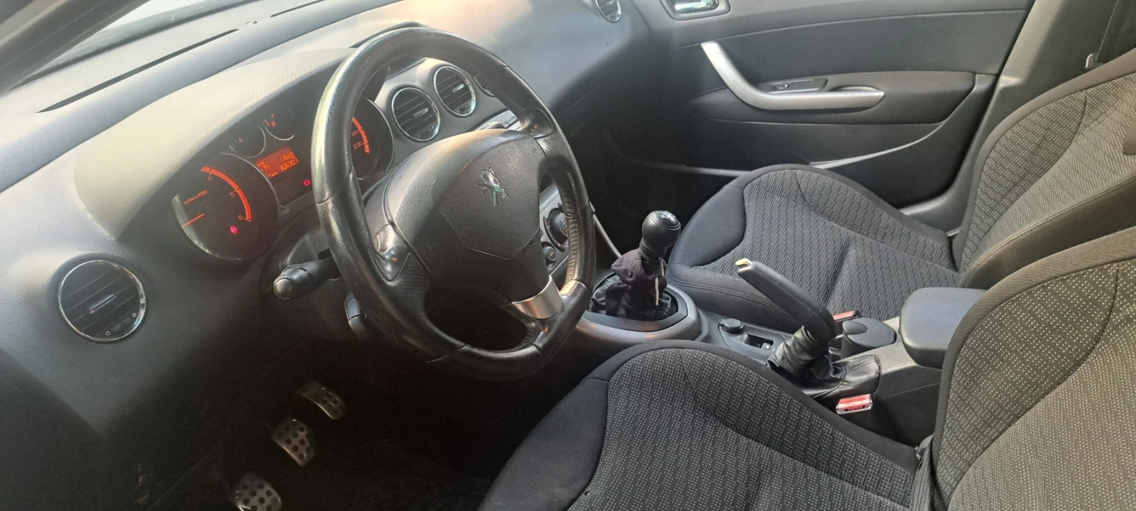 Peugeot 308 SW 2.0 HDI/140 к.с. ПАНОРАМА, КЛИМАТРОНИК - изображение 6