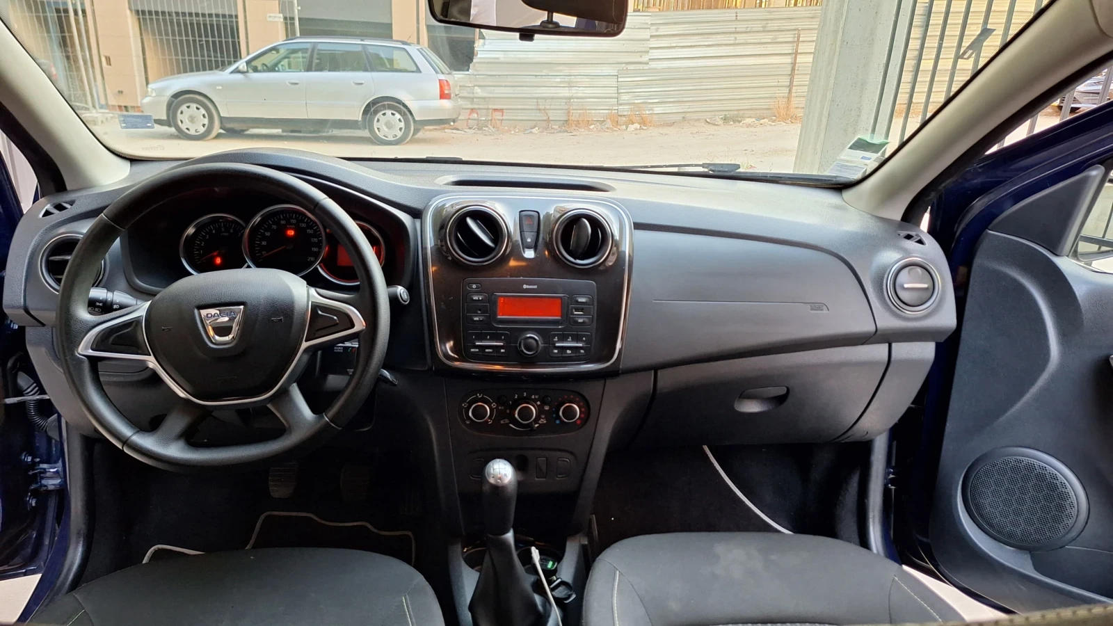 Dacia Sandero  - изображение 4