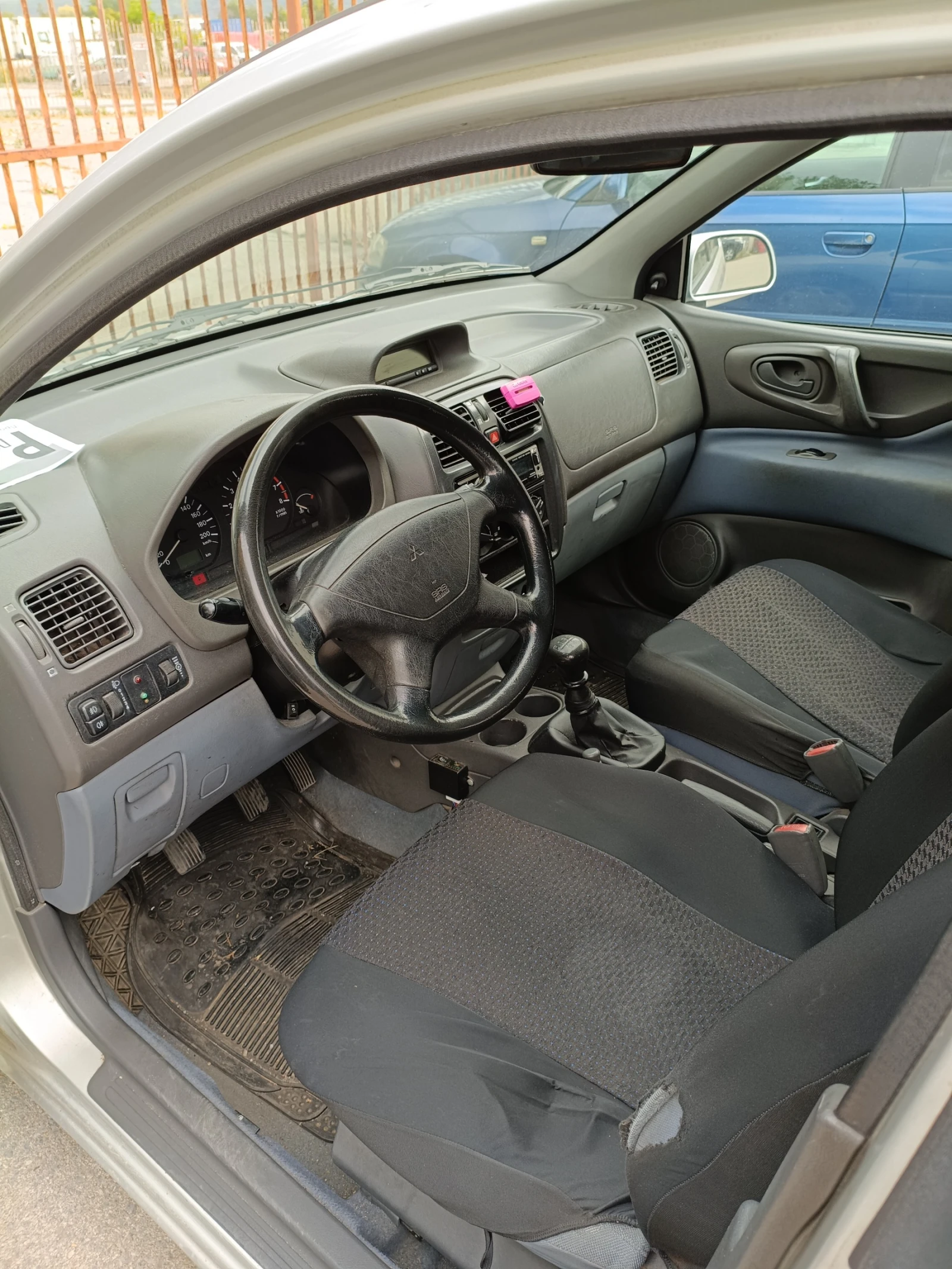 Mitsubishi Space star 1.3 - изображение 4