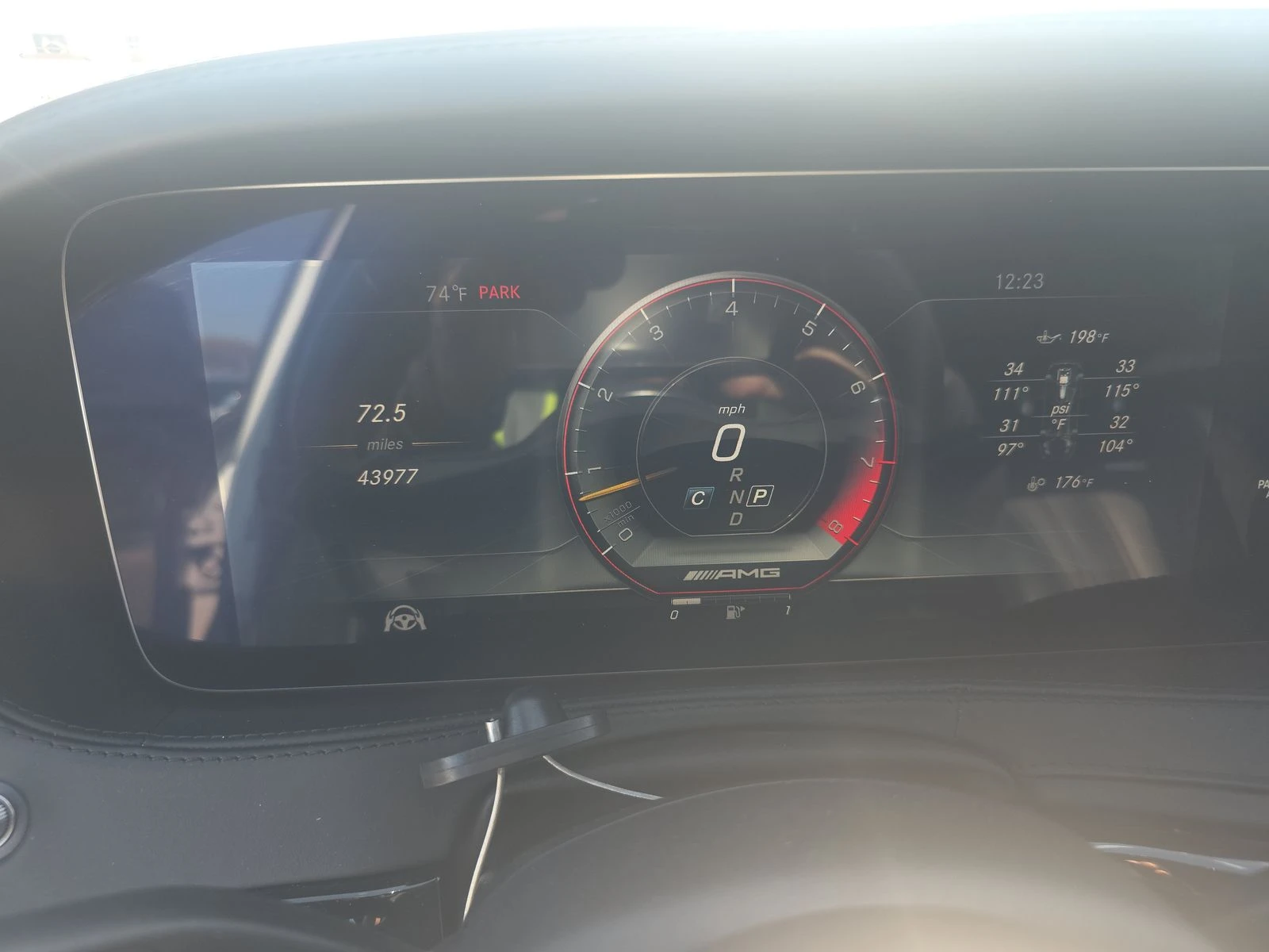 Mercedes-Benz S 63 AMG 4MATIC* Designo* DISTRONIC* PANORAMA* Massage* Кра - изображение 7