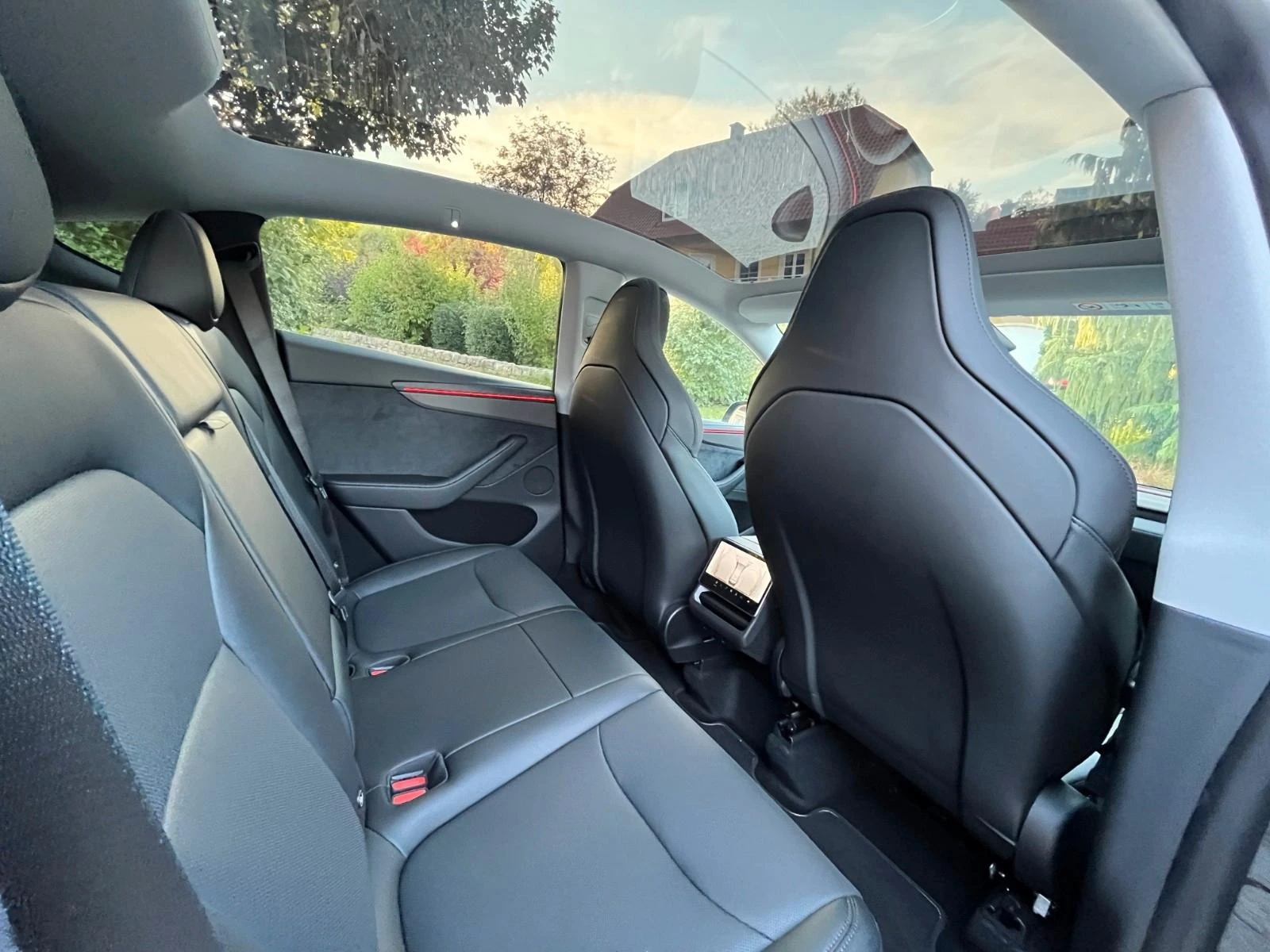 Tesla Model Y PERFORMANCE* JUNIPER-EDITION* LONG-RANGE* AWD* PAN | Mobile.bg   11