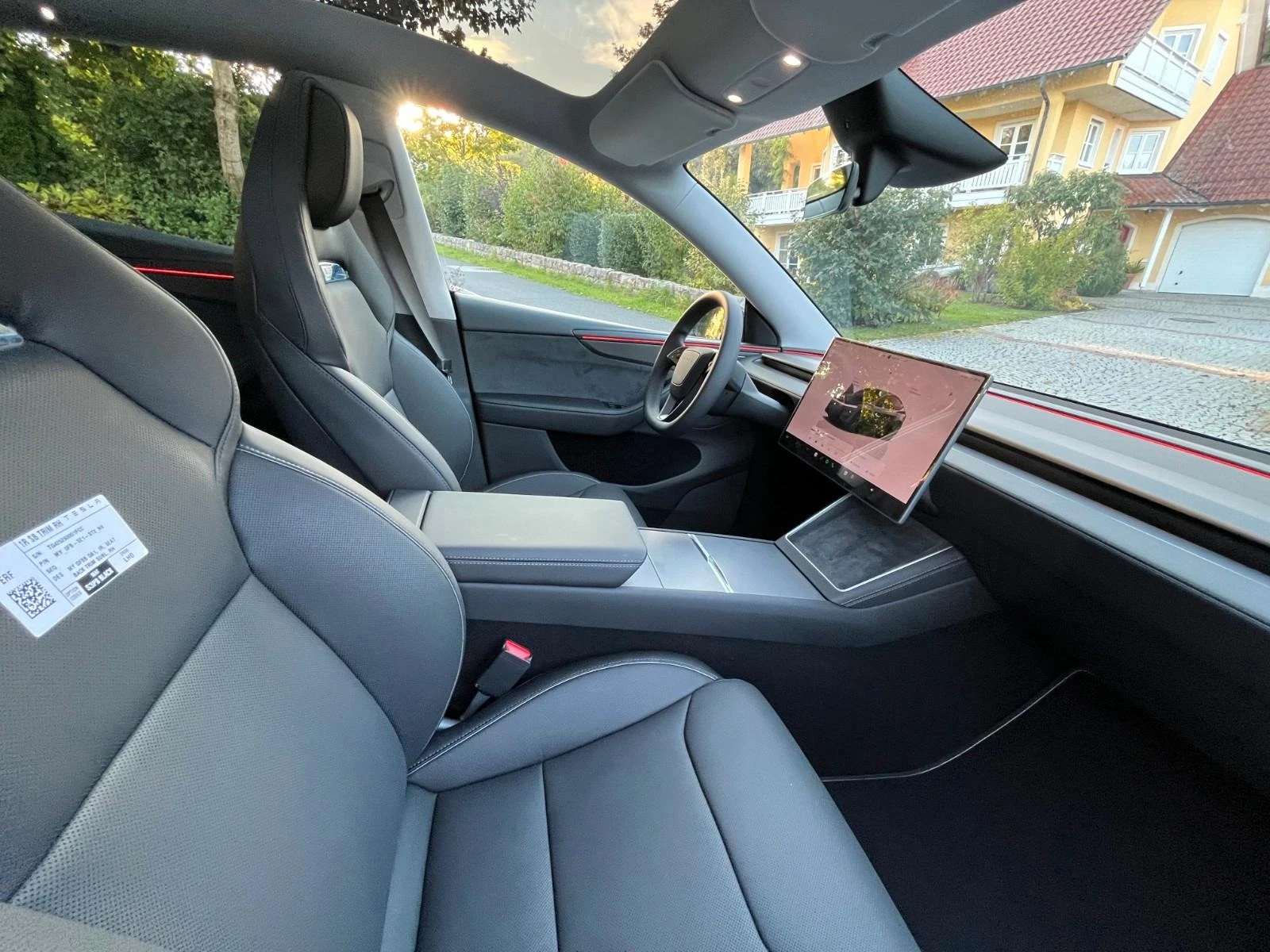 Tesla Model Y PERFORMANCE* JUNIPER-EDITION* LONG-RANGE* AWD* PAN - изображение 10