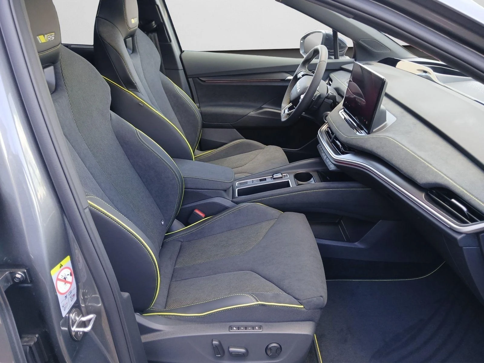 Skoda Enyaq iV RS COUPE 4x4 CANTON HEAD UP PANORAMA MATRIX 360 | Mobile.bg � ����������� 15