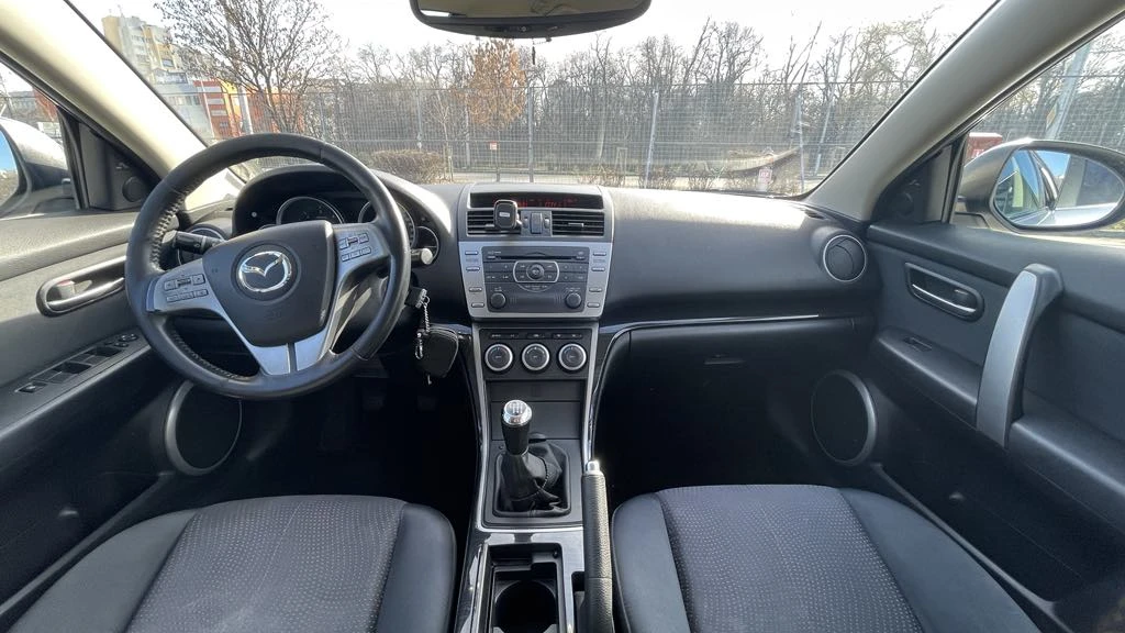 Mazda 6 2.2 MZR-CD, снимка 8 - Автомобили и джипове - 53924670