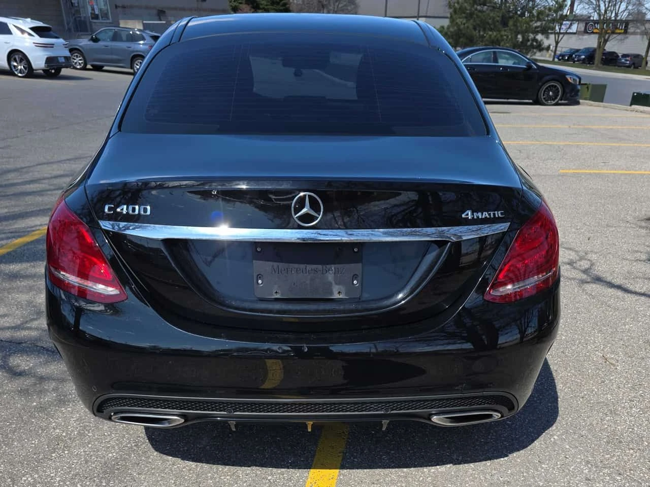 Mercedes-Benz C 400 4MATIC* BURMESTER* DISTRONIC* ПАНОРАМА* , снимка 4 - Автомобили и джипове - 54183183