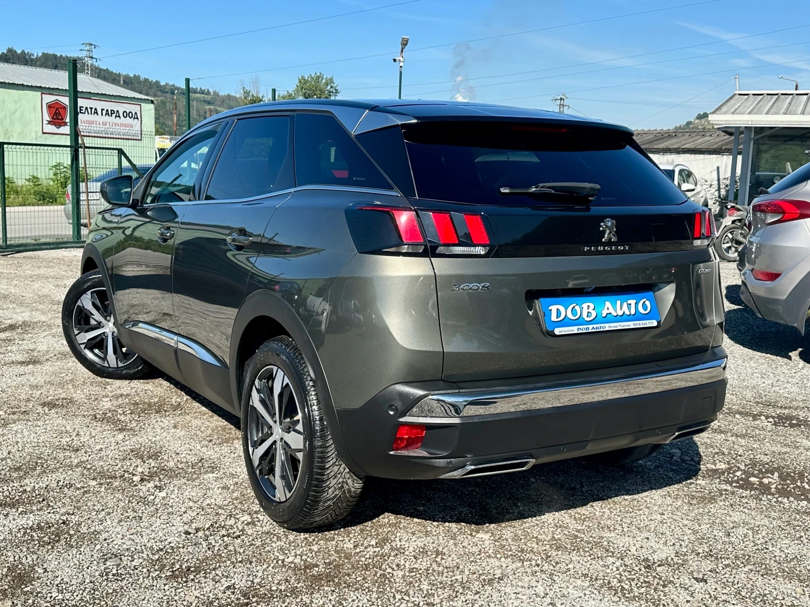 Peugeot 3008 1.5HDI-GTLINE-ДИСТРОНИК-САМОПАРК-НАВИ-ЛЕД-360КАМЕР, снимка 4 - Автомобили и джипове - 54776078