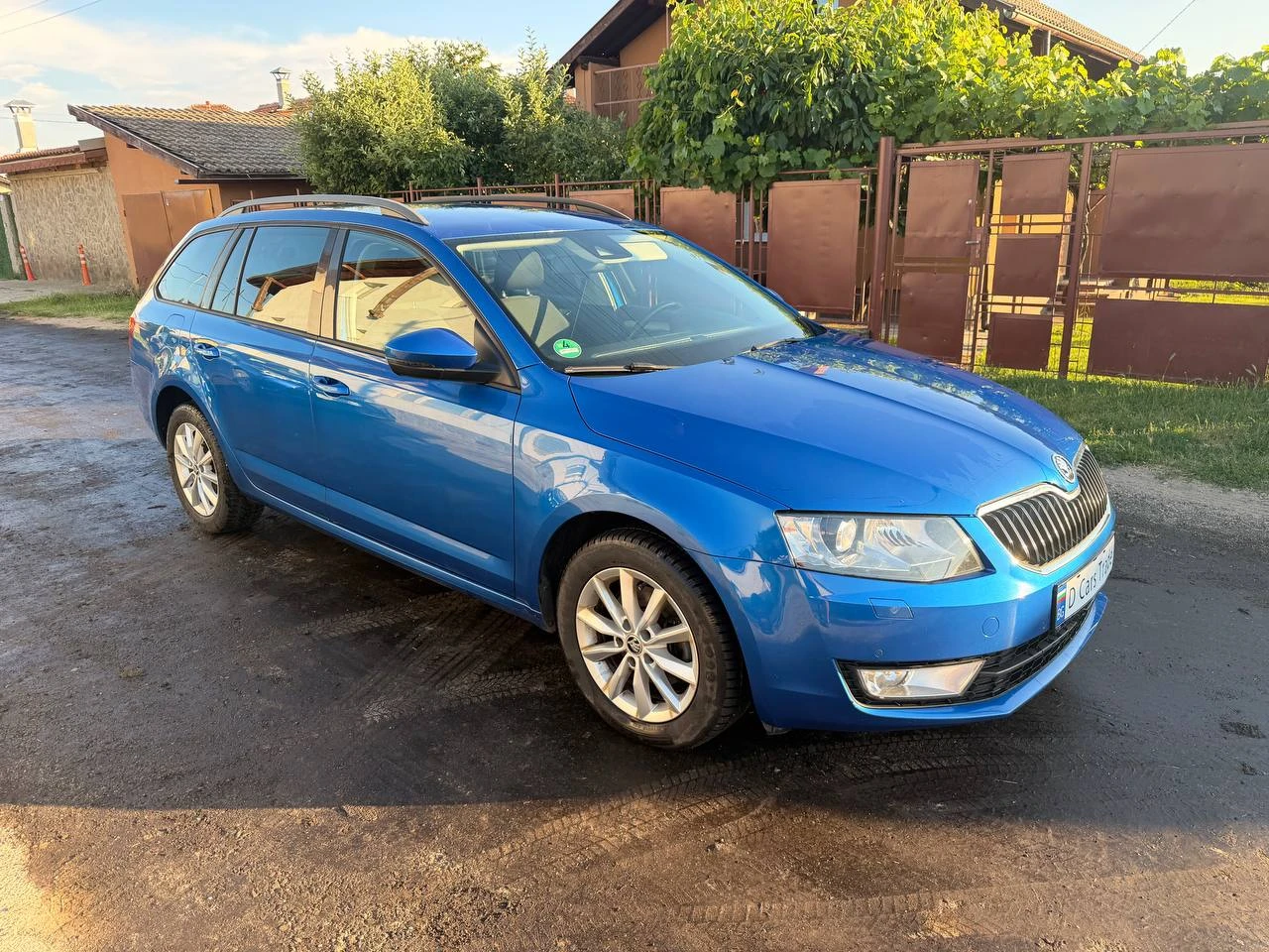 Skoda Octavia 150кс DSG Distronic 2015г EURO6, снимка 2 - Автомобили и джипове - 54994306
