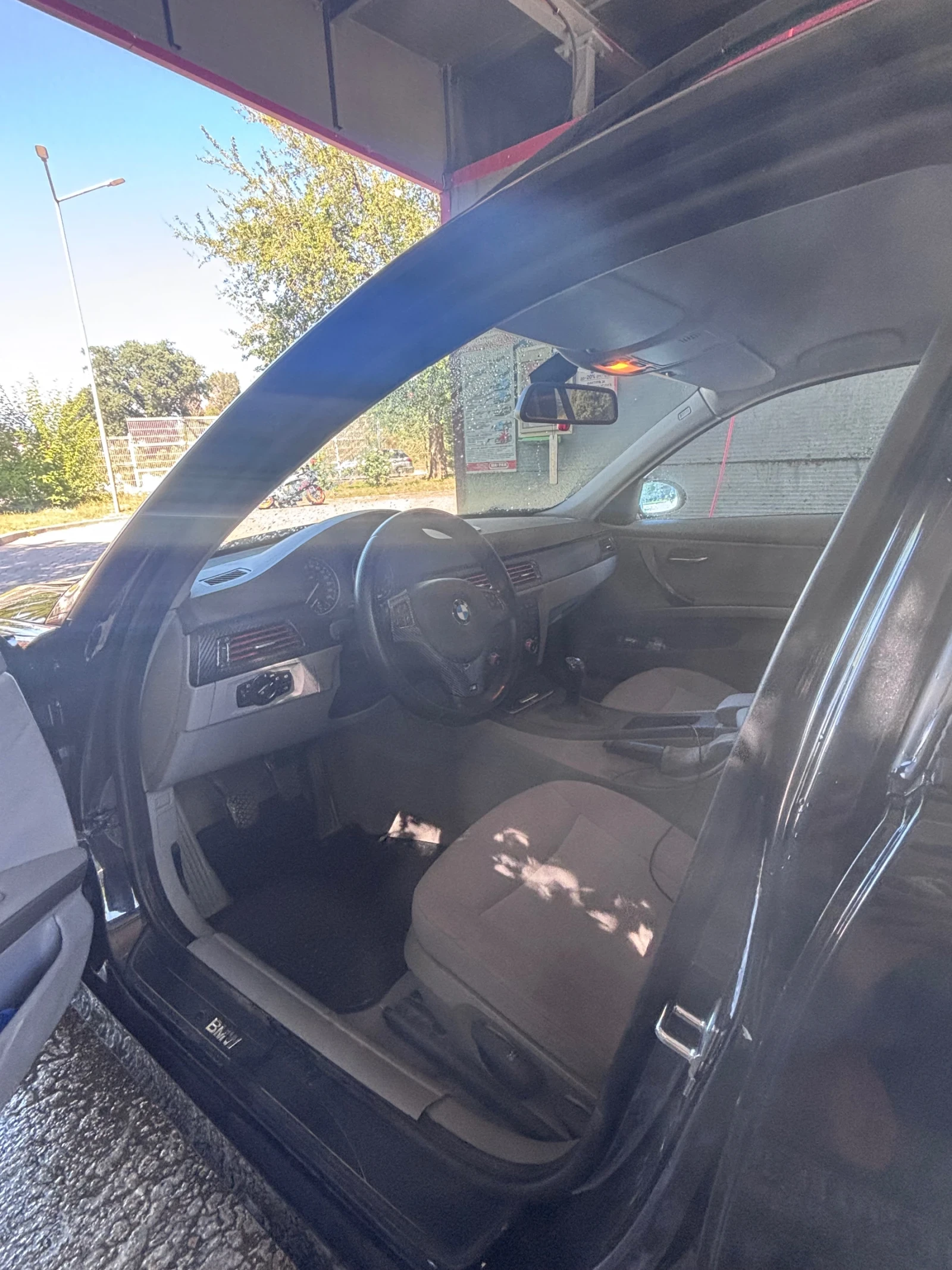BMW 320, снимка 6 - Автомобили и джипове - 55165038