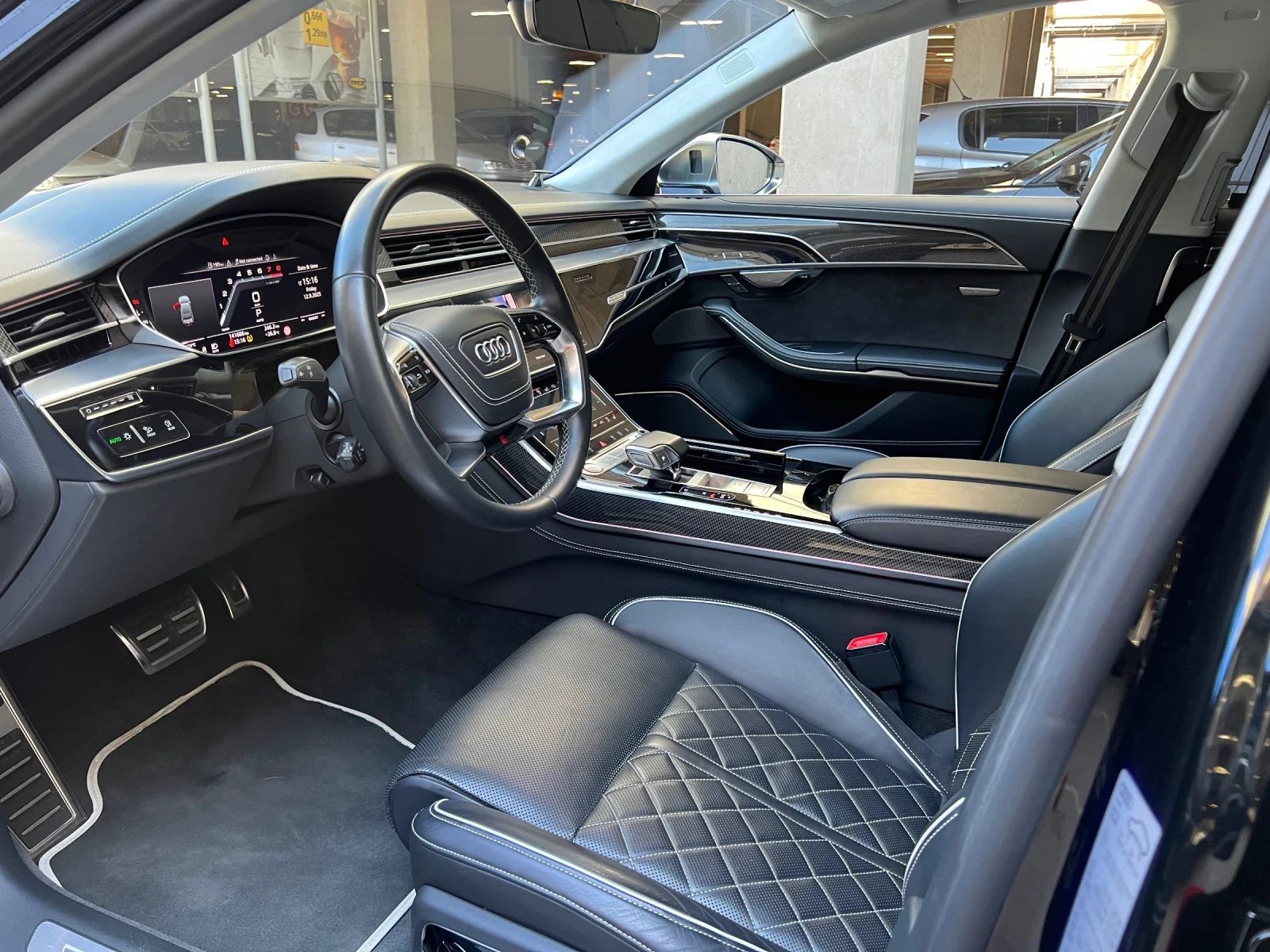 Audi S8 Ceramic* * B&O 3D* * TV* * Laser* * Full, снимка 7 - Автомобили и джипове - 55364179