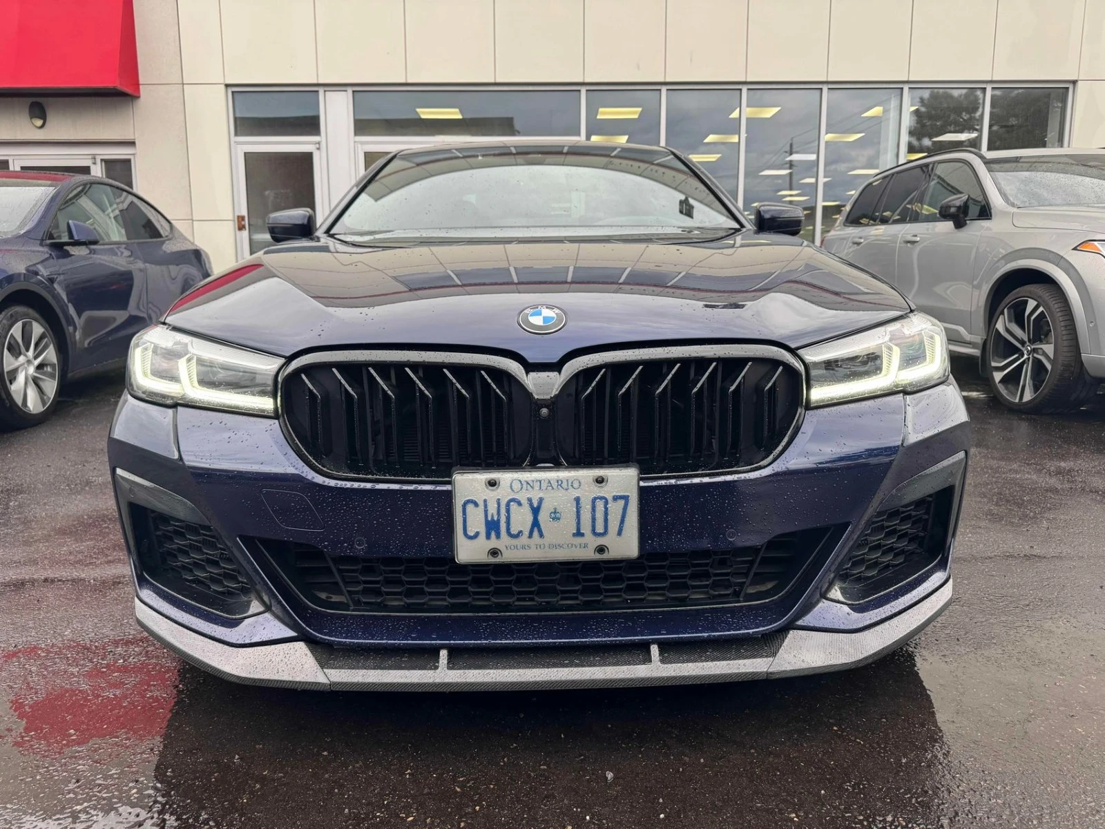 BMW 550 xDrive ЦЕНА ДО БЪЛГАРИЯ РЕГИСТРАЦИЯ & АВТОКРЕДИТ, снимка 2 - Автомобили и джипове - 55529129