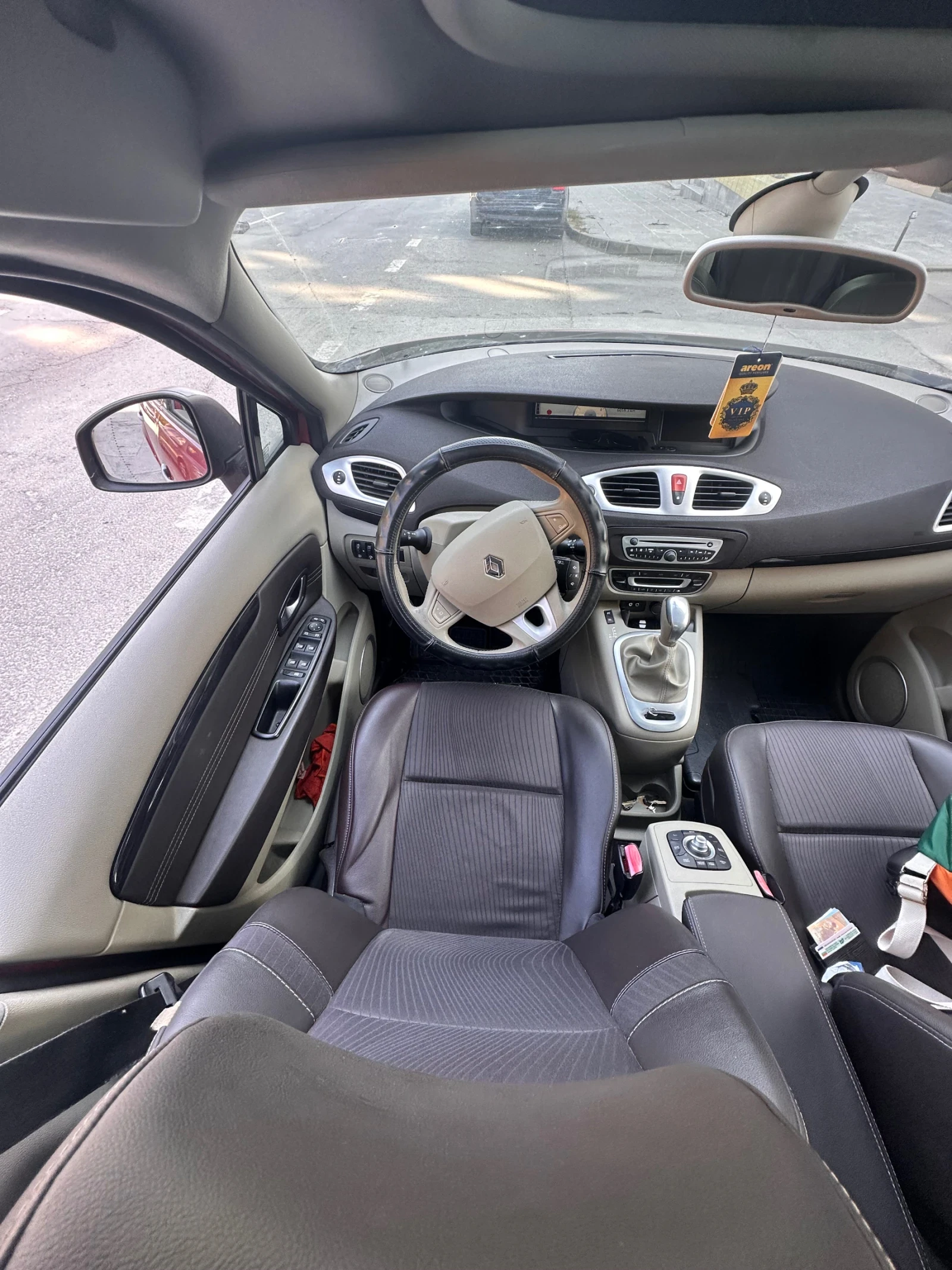 Renault Scenic Автомат двойна панорама камера за задно виждане, снимка 2 - Автомобили и джипове - 55673026