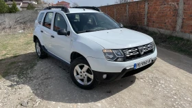 Dacia Duster 1.5 dci КЛИМАТИК 4X2, снимка 1