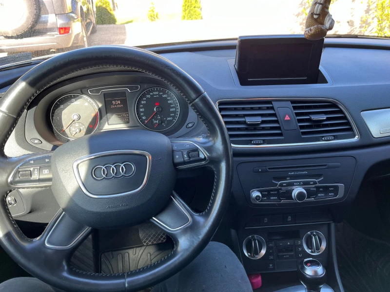 Audi Q3 2.000 TDI, снимка 7 - Автомобили и джипове - 45504515