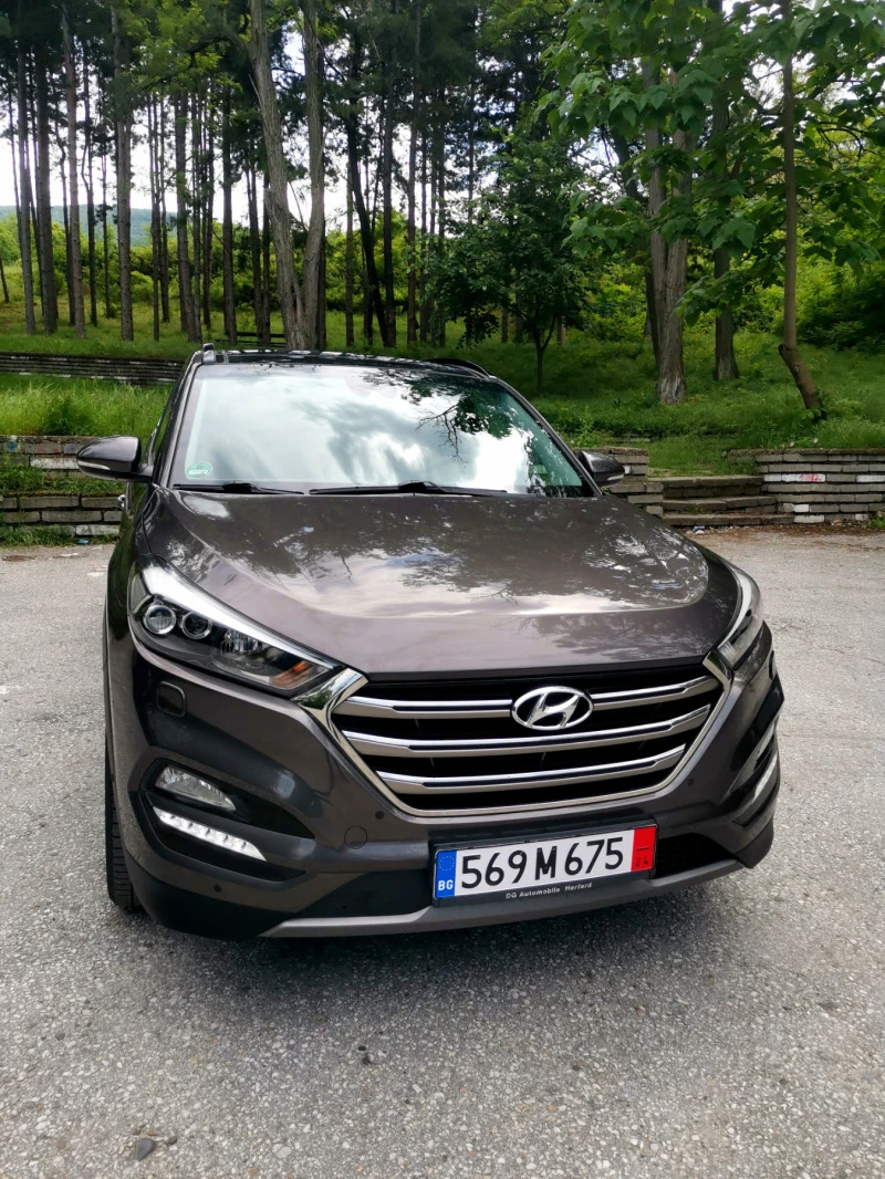 Hyundai Tucson 2.0 CRDI185 Ps 4WD Automatik EXCLUSIVE FULL EXTRI, снимка 2 - Автомобили и джипове - 45877538