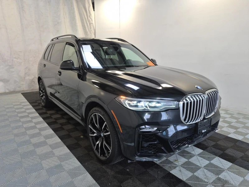 BMW X7 40i* M-pack* Distr* Headup* Обдух* Вакуум* 360* , снимка 2 - Автомобили и джипове - 52527720