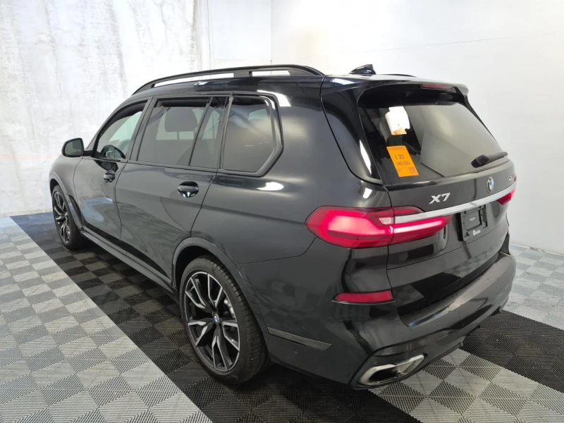 BMW X7 40i* M-pack* Distr* Headup* Обдух* Вакуум* 360* , снимка 4 - Автомобили и джипове - 52527720
