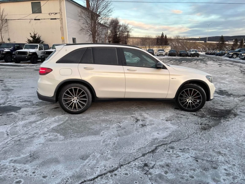 Mercedes-Benz GLC 43 AMG * CARFAX * ФИНАНСИРАНЕ , снимка 3 - Автомобили и джипове - 53251145