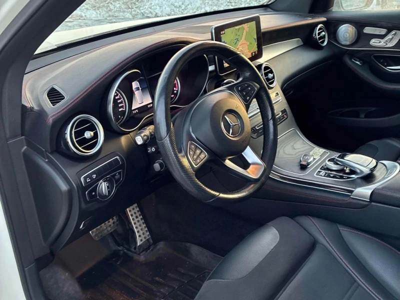 Mercedes-Benz GLC 43 AMG * CARFAX * ФИНАНСИРАНЕ , снимка 5 - Автомобили и джипове - 53251145