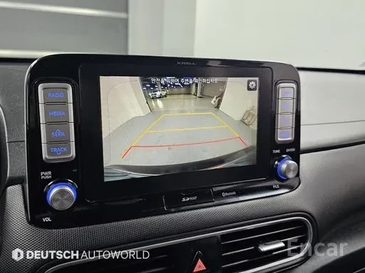 Hyundai Kona 64KWH / HEAD-UP / ОБДУХВАНЕ / FWD / ЛИЗИНГ, снимка 12 - Автомобили и джипове - 55040861