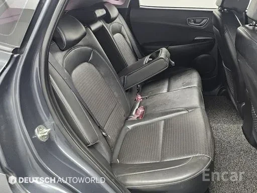 Hyundai Kona 64KWH / HEAD-UP / ОБДУХВАНЕ / FWD / ЛИЗИНГ, снимка 13 - Автомобили и джипове - 55040861