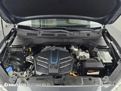 Hyundai Kona 64KWH / HEAD-UP / ОБДУХВАНЕ / FWD / ЛИЗИНГ, снимка 6 - Автомобили и джипове - 55040861