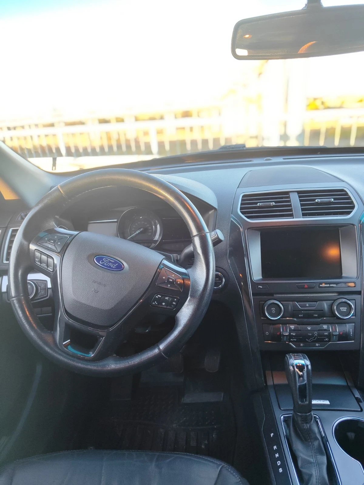 Ford Explorer 3, 5 V6 6+ 1 места - изображение 10