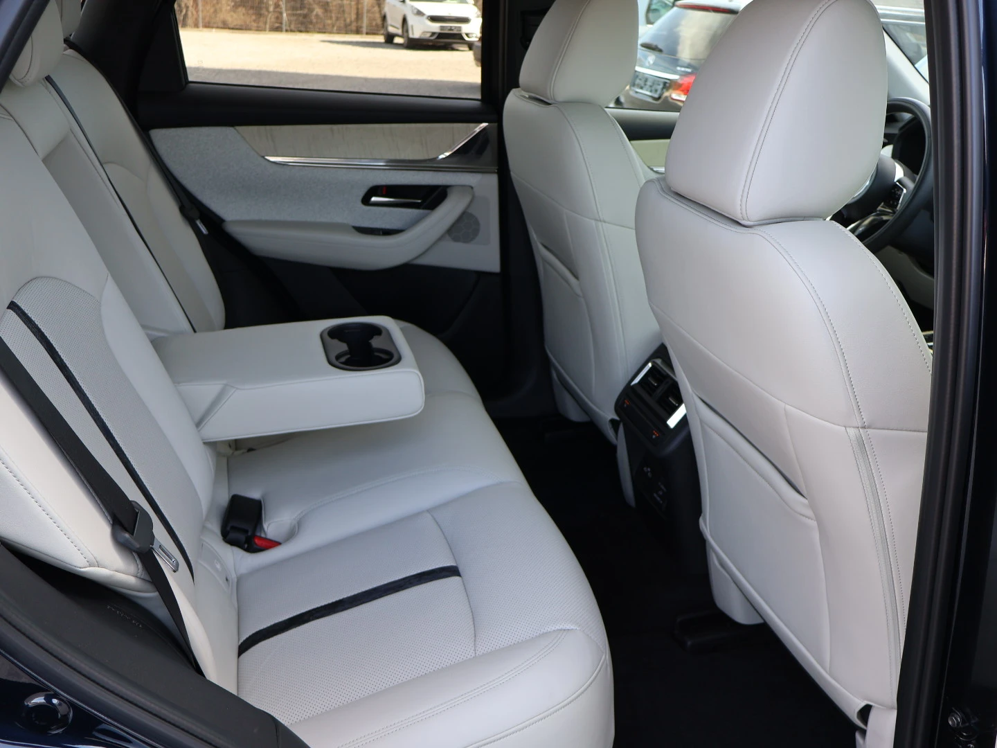 Mazda CX-60 Mazda CX-60 2.5 e-SKYACTIV PHEV TAKUMI 4x4 Automat | Mobile.bg   15