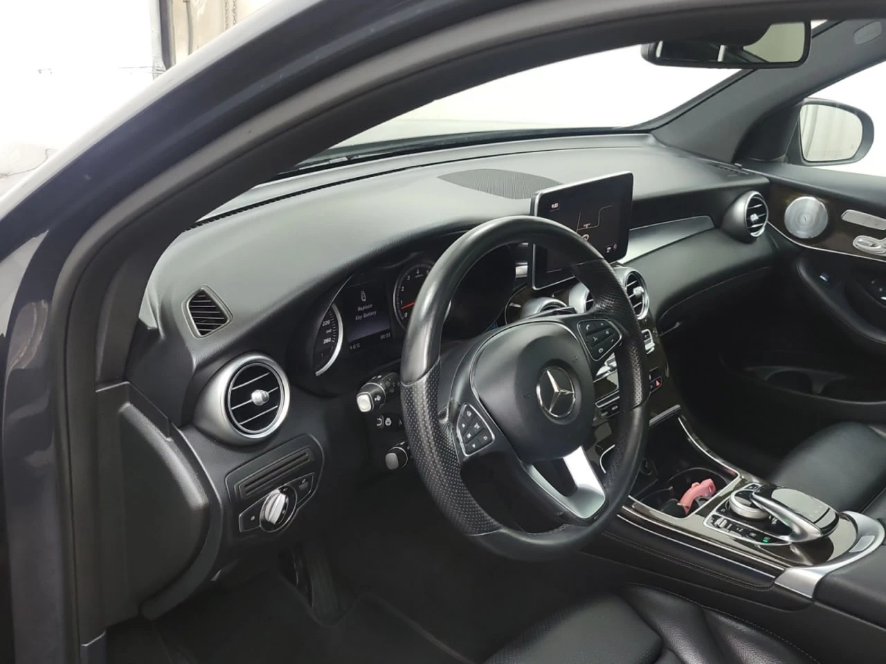 Mercedes-Benz GLC 300 4M* AMG-pack* Burmester* Multibeam* * * | Mobile.bg   7